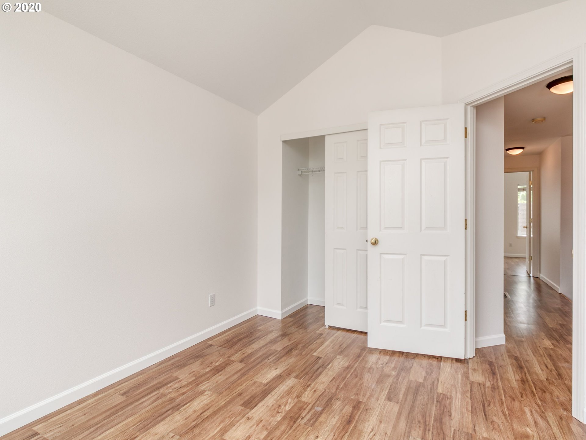 15996 Southwest Roth Drive Beaverton, OR 97078 - Photo 22 of 28 Gallery Image 22