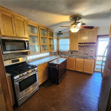 $1,700 | 1446 Annapolis Drive, Corpus Christi, TX 78415