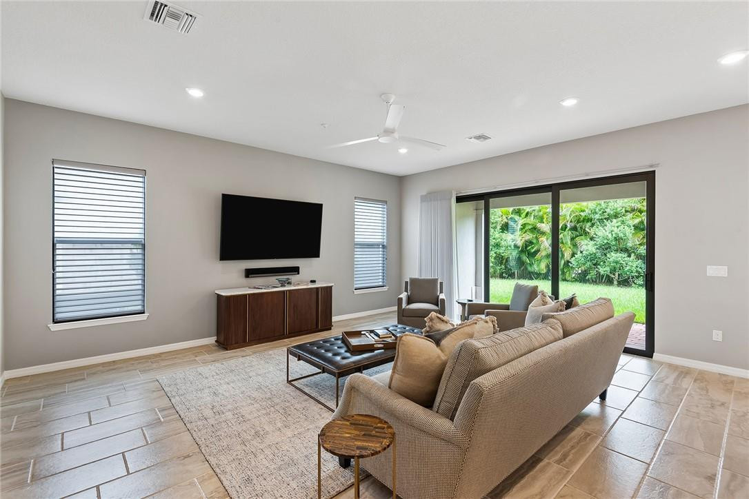 9123 Passiflora Way, Unit 9123 Boca Raton, FL 33428 - Photo 8 of 32 Photo 8