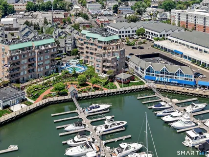 $1,300,000 | 88 Southfield Avenue, Unit P6, Stamford, CT 06902