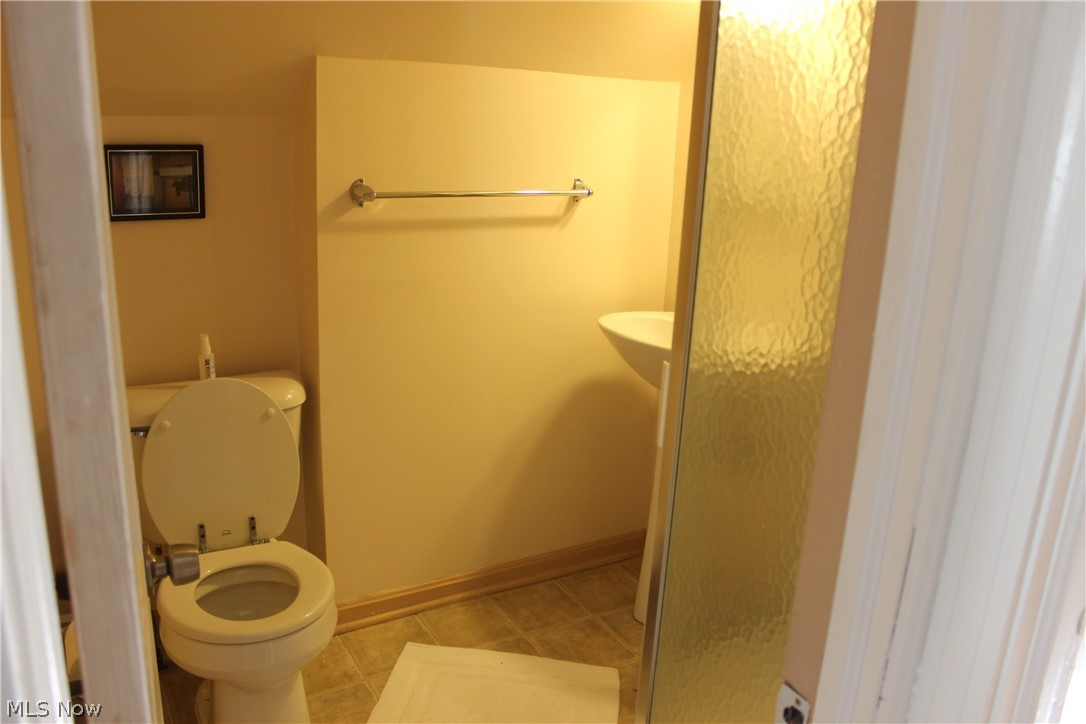 4158 Colony Road South Euclid, OH 44121 - Photo 21 of 25 Gallery Image 21