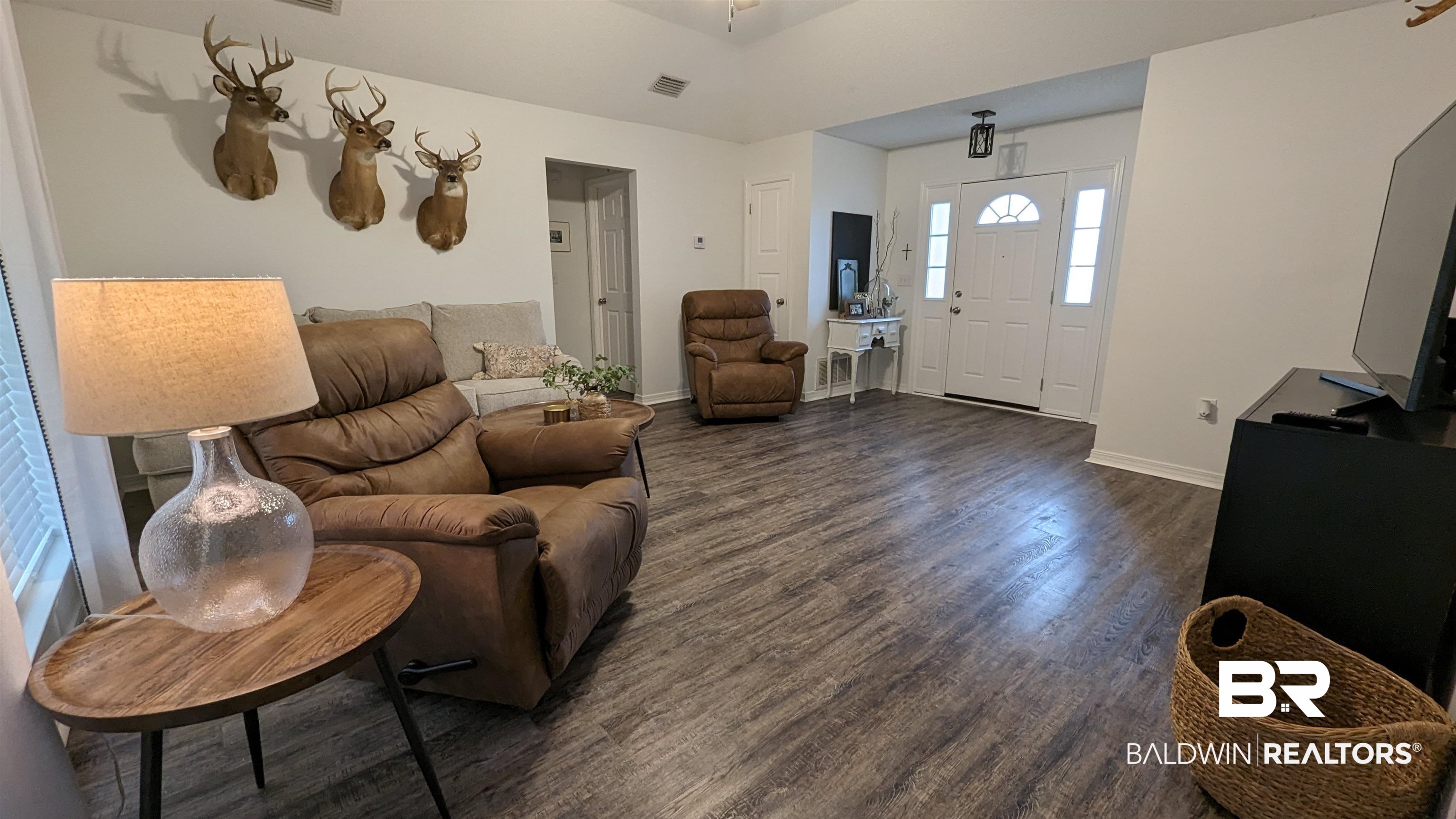 16246 Setter Circle Foley, AL 36535 - Photo 7 of 20 Living Room