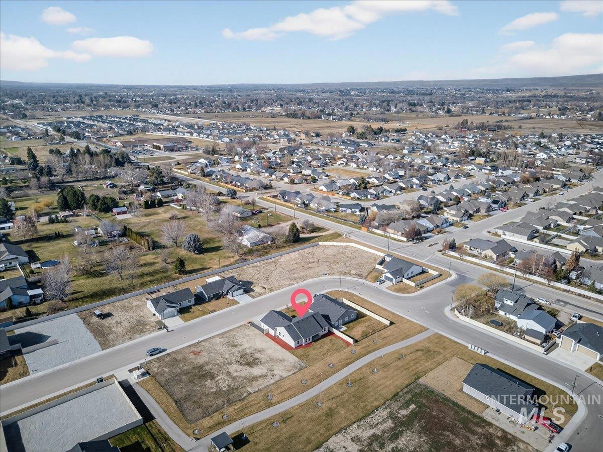 1410 Regency Way Emmett, ID 83617 - Photo 44 of 46 Aerial view of property and surrounding area with nearby suburban area