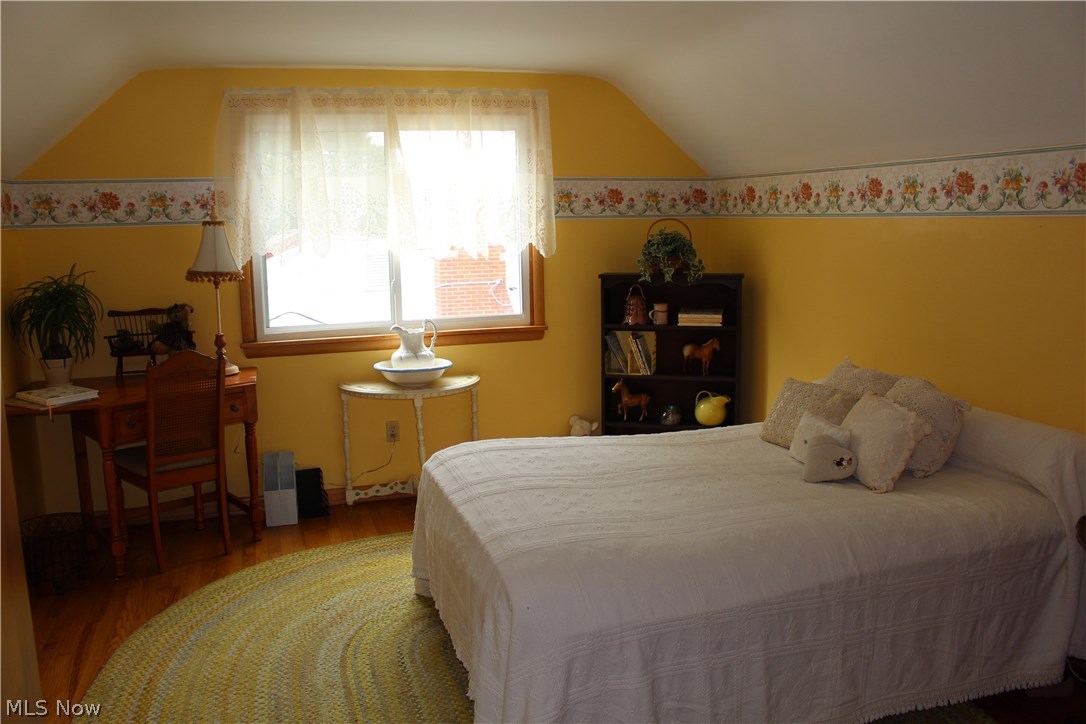 635 Yerrick Road Akron, OH 44312 - Photo 14 of 18 Large Bedroom 1;upstairs