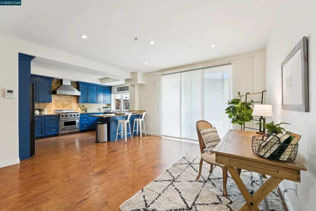 $949,000 | 1539 Geary Road, Unit C, Walnut Creek, CA 94597