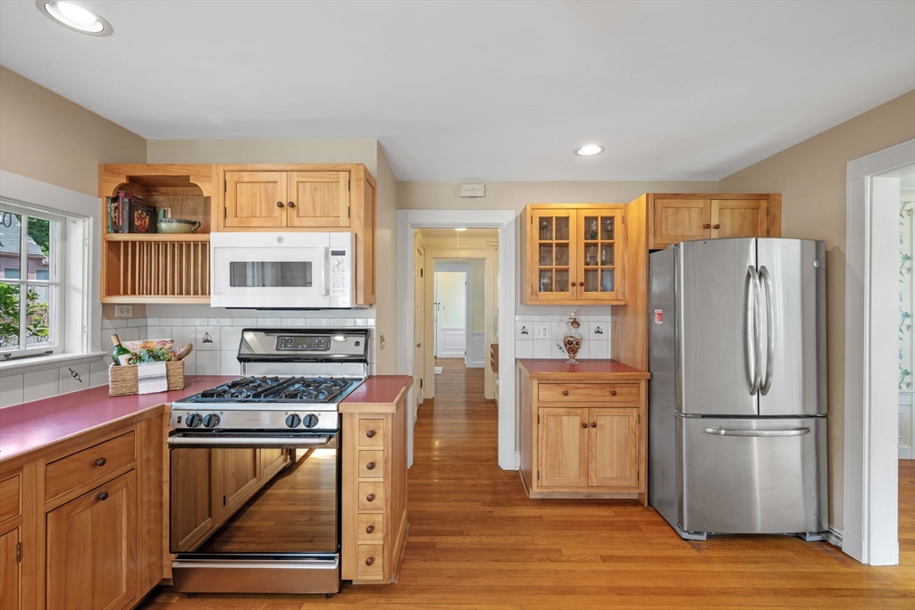 10 Charlotte Road Marblehead, MA 01945 - Photo 20 of 30