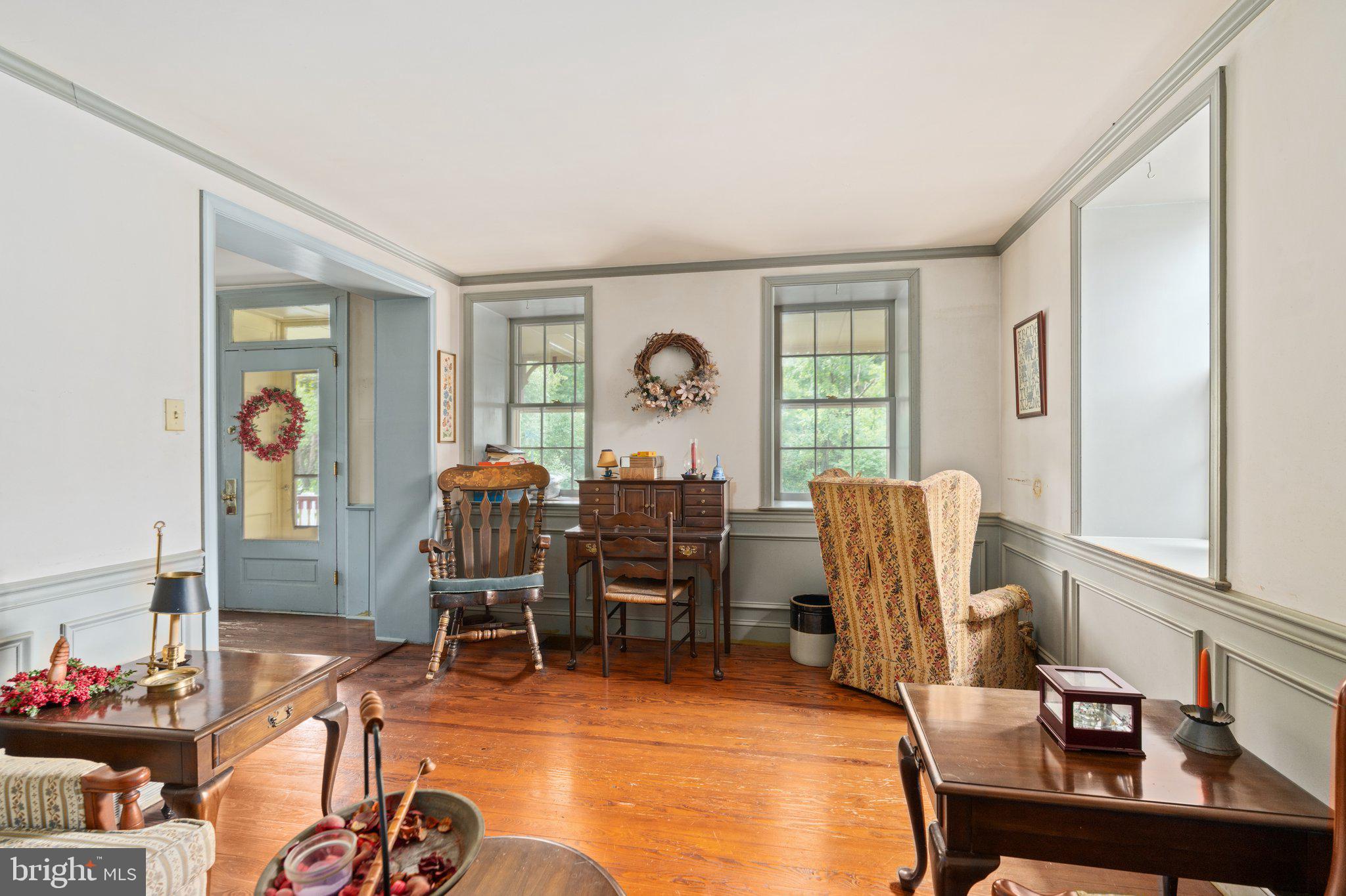 1760 Kumry Road Quakertown, PA 18951 - Photo 22 of 57 Living Room
