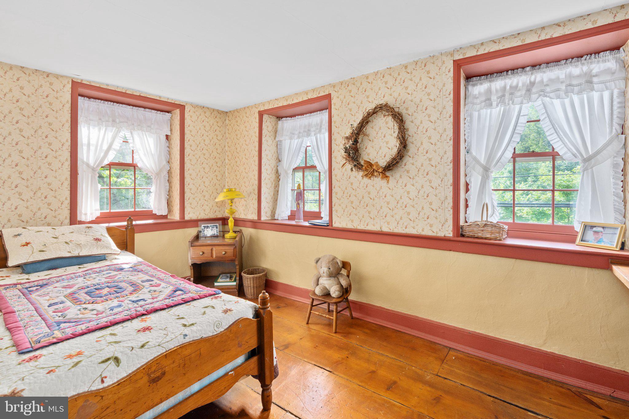 1760 Kumry Road Quakertown, PA 18951 - Photo 46 of 57 Natural wood floors