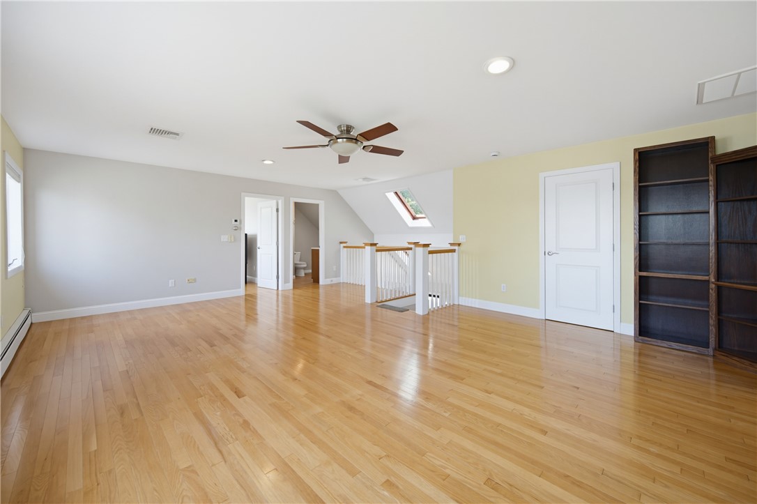 54 Oliver Hazard Perry Road Portsmouth, RI 02871 - Photo 18 of 28