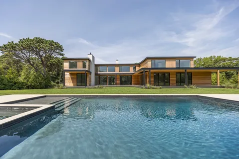 $8,995,000 | 204 Head Of Pond Road, Water Mill, NY 11976