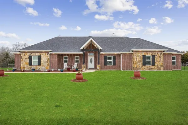 $619,000 | 1351 Canales Trail, Nevada, TX 75173
