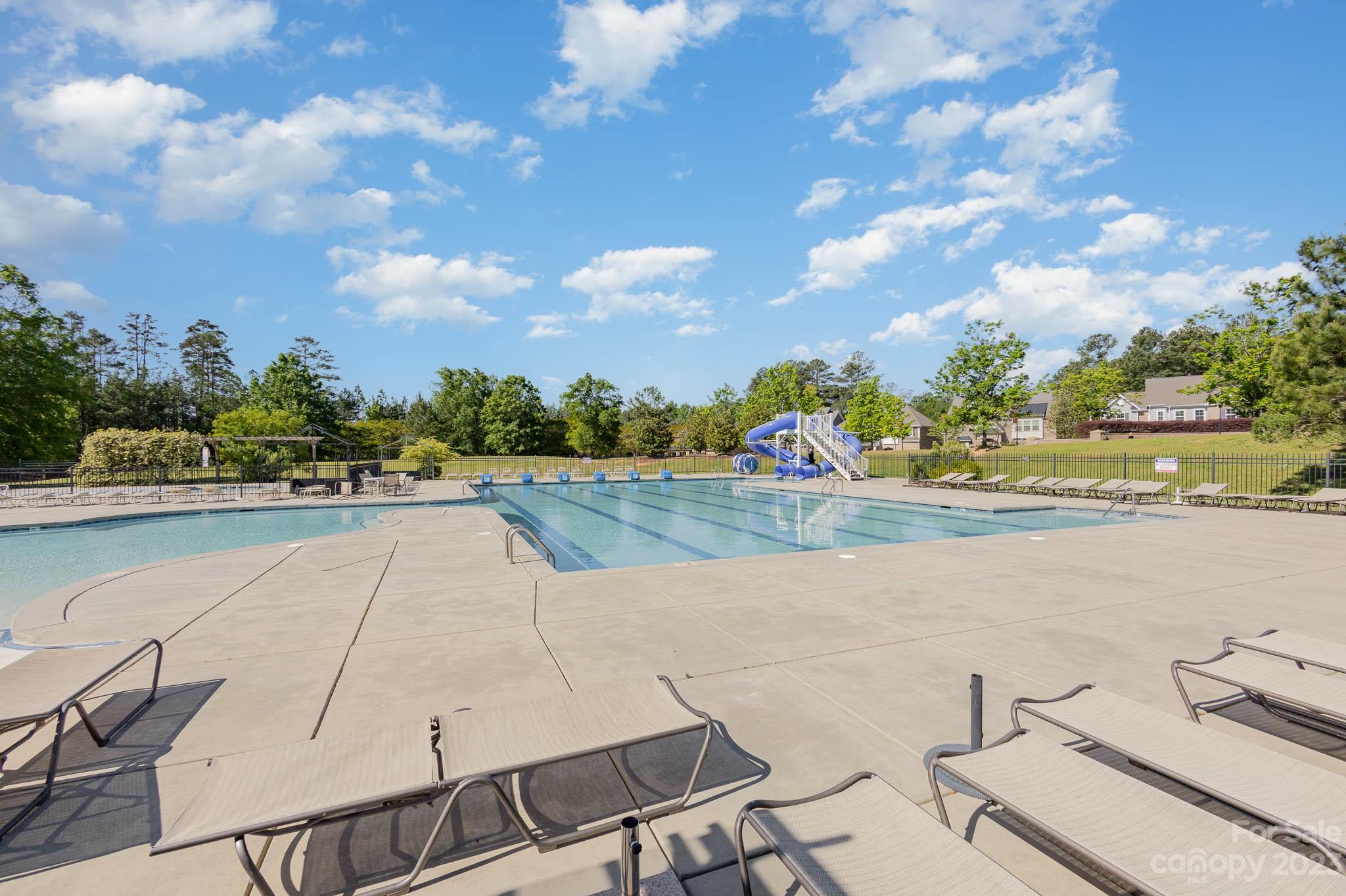 17150 Sand Bank Road Charlotte, NC 28278 - Photo 31 of 32 a view of an outdoor space and city view