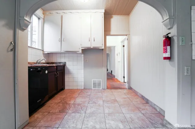 $882,500 | 153 Madrid Street, San Francisco, CA 94112