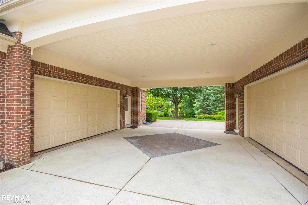 590 Sheldon Court Rochester, MI 48306 - Photo 9 of 99