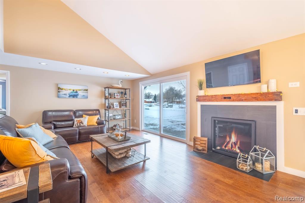 10449 Carmer Road Fenton, MI 48430 - Photo 13 of 36