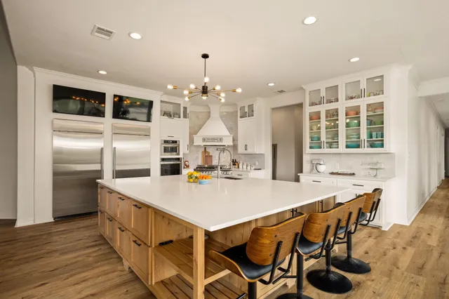 $2,575,000 | 10210 Stidham Road, Conroe, TX 77302