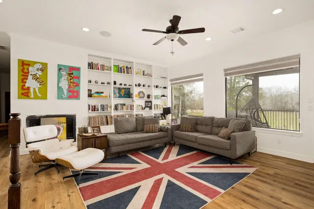 $2,575,000 | 10210 Stidham Road, Conroe, TX 77302