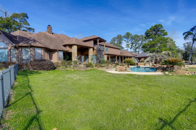 $2,575,000 | 10210 Stidham Road, Conroe, TX 77302