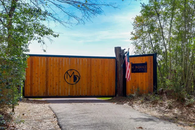 $2,575,000 | 10210 Stidham Road, Conroe, TX 77302