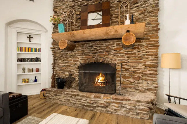 $2,575,000 | 10210 Stidham Road, Conroe, TX 77302