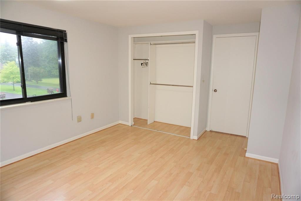 2218 Rhine Road West Bloomfield, MI 48323 - Photo 21 of 39