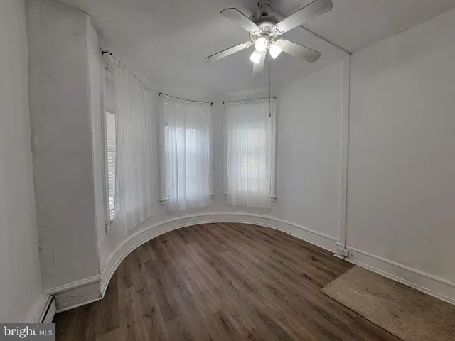 $1,250 | 835 West Marshall Street, Unit 3, Norristown, PA 19401