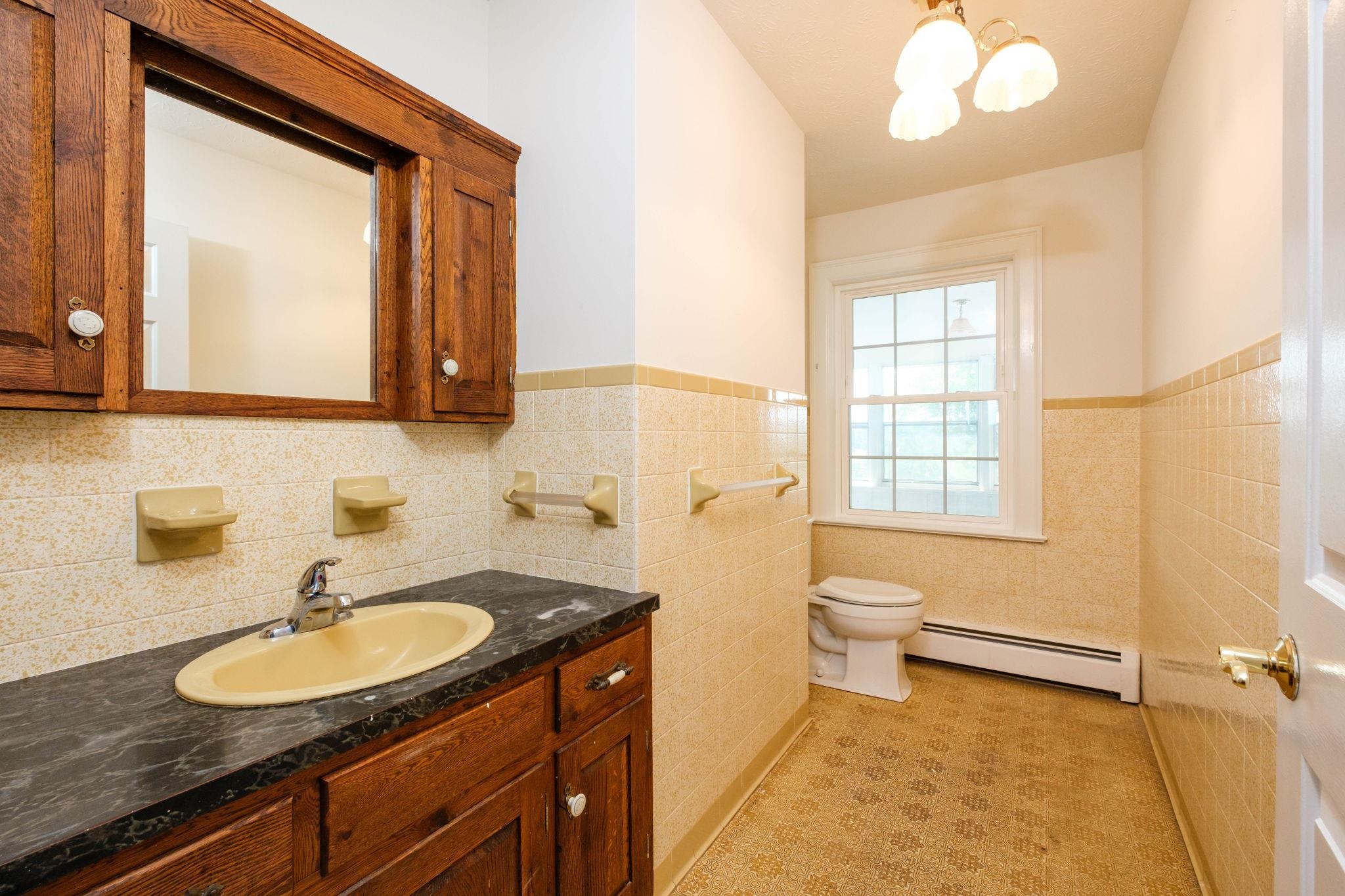 1370 Middlebrook Road Staunton, VA 24401 - Photo 18 of 58