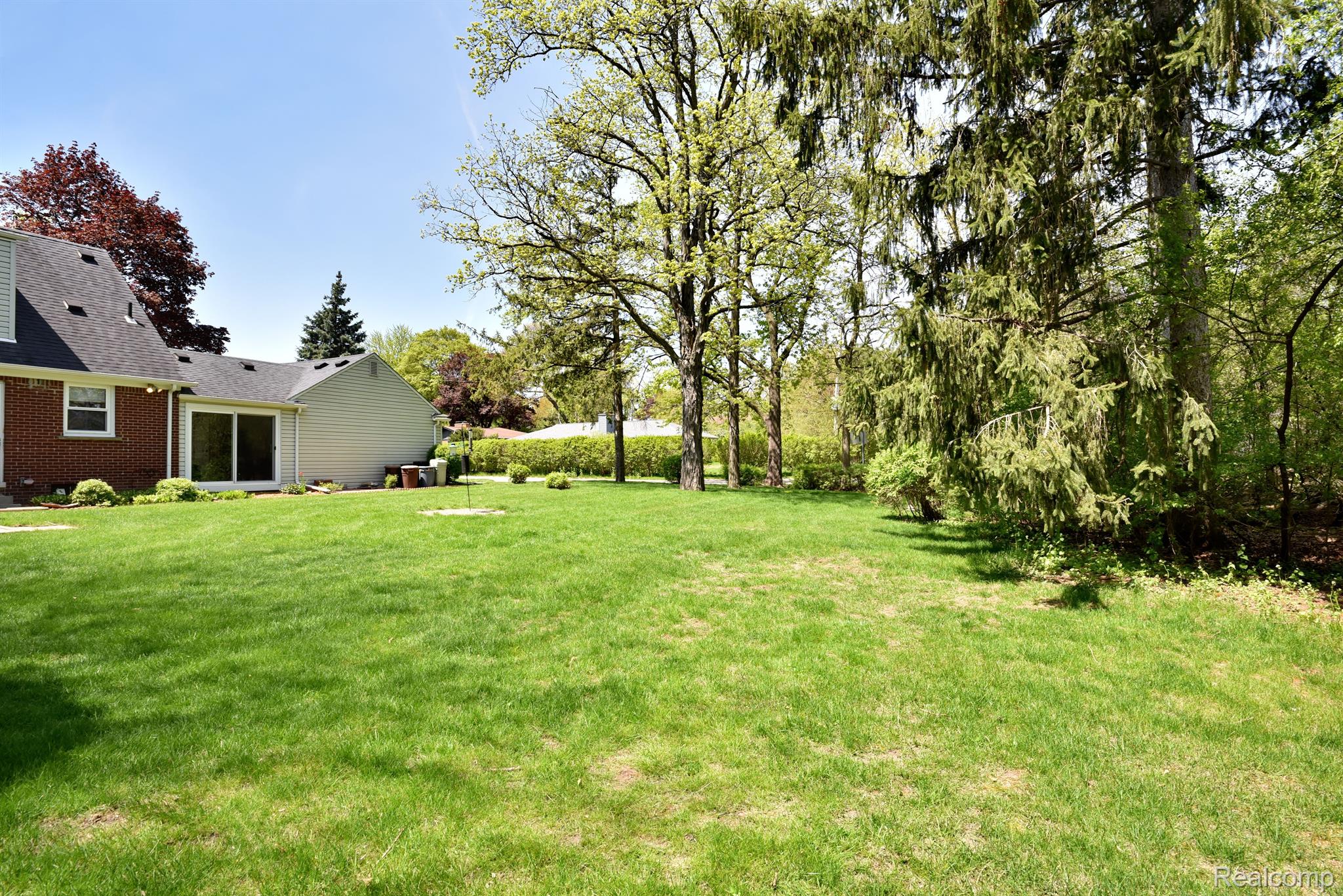 2123 Somerset Road Bloomfield Hills, MI 48302 - Photo 32 of 34 Gallery Image 32