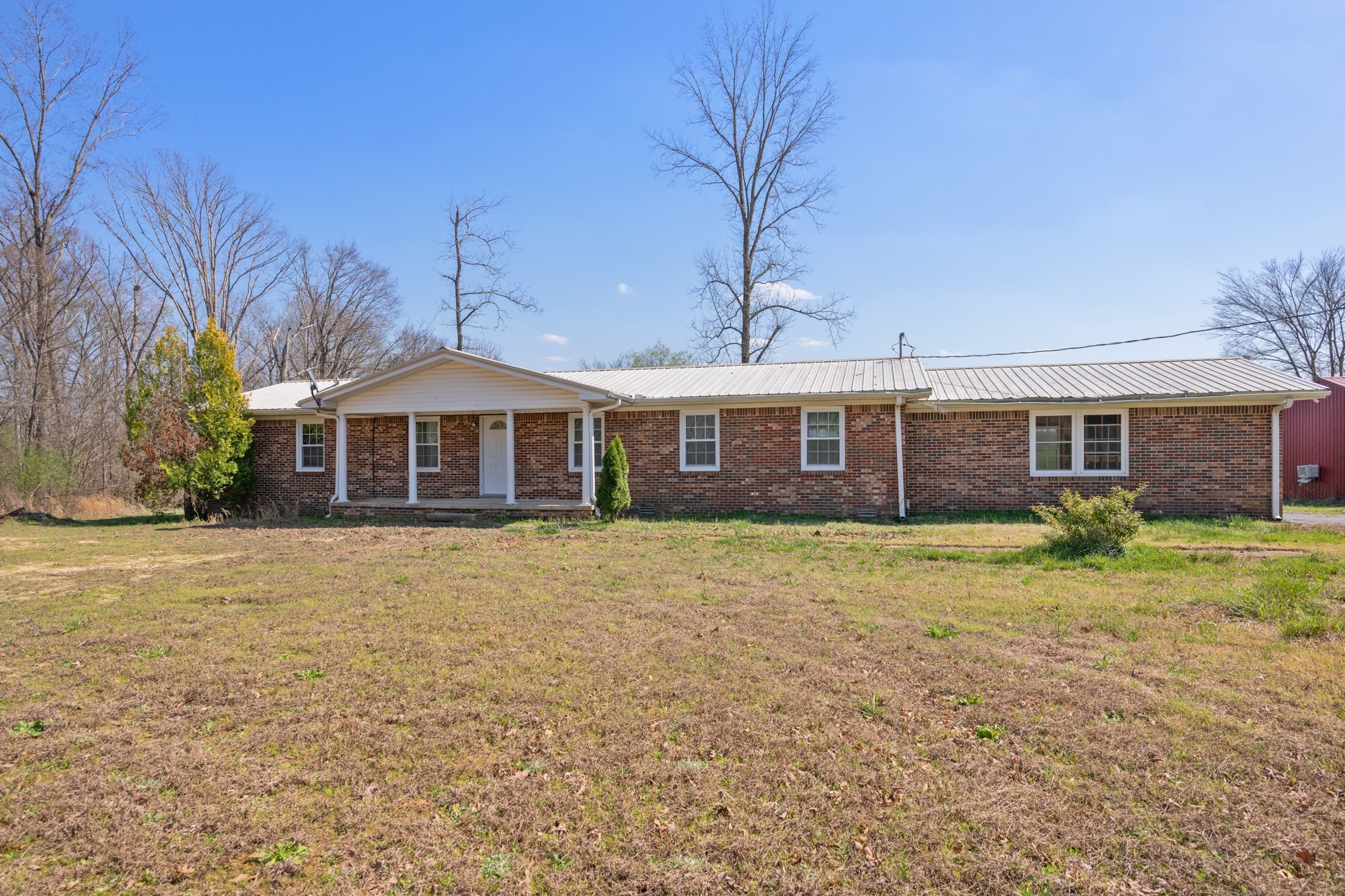 1705 Highway 100 Decaturville, TN 38329 - Photo 1 of 27 Gallery Image 1