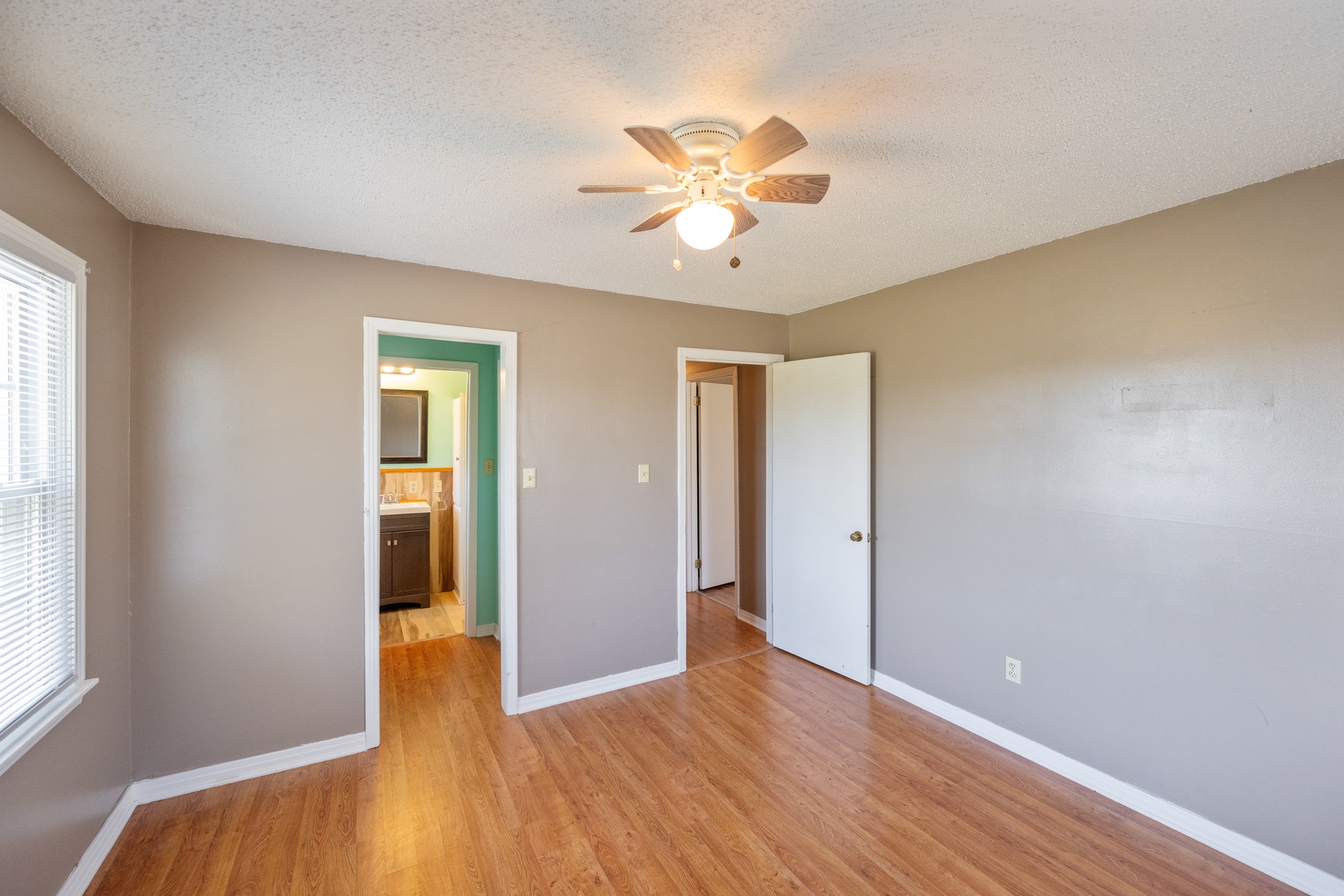 1705 Highway 100 Decaturville, TN 38329 - Photo 11 of 27 Gallery Image 11