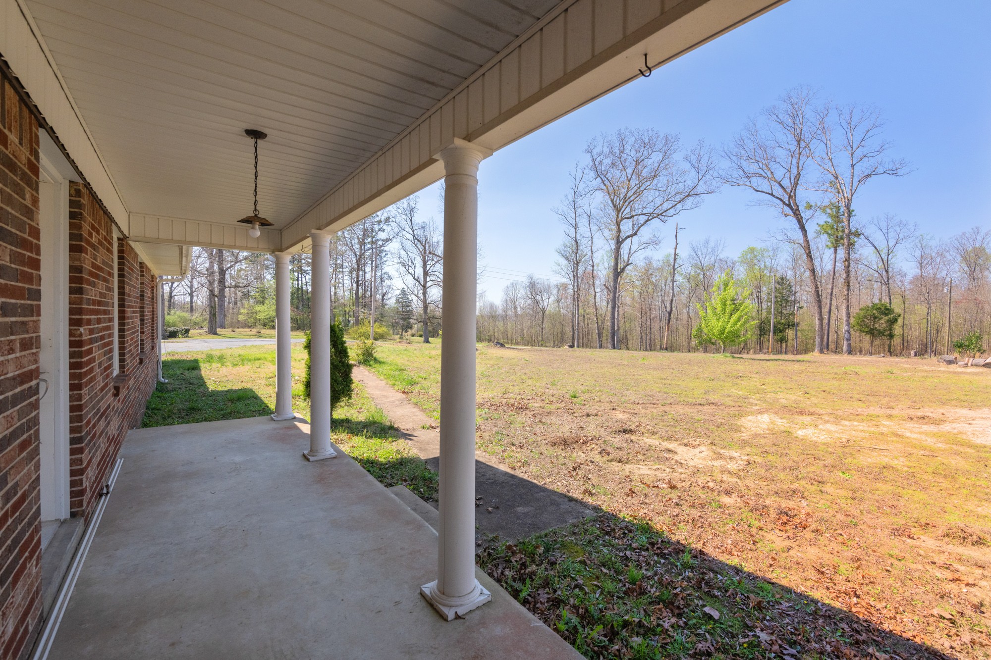 1705 Highway 100 Decaturville, TN 38329 - Photo 2 of 27 Gallery Image 2