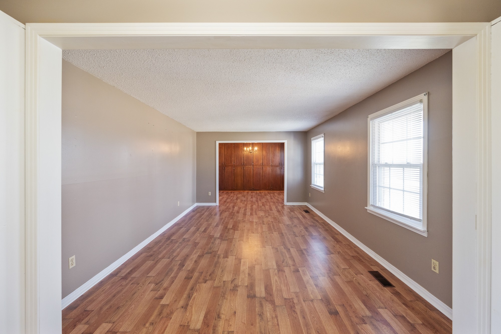 1705 Highway 100 Decaturville, TN 38329 - Photo 4 of 27 Gallery Image 4