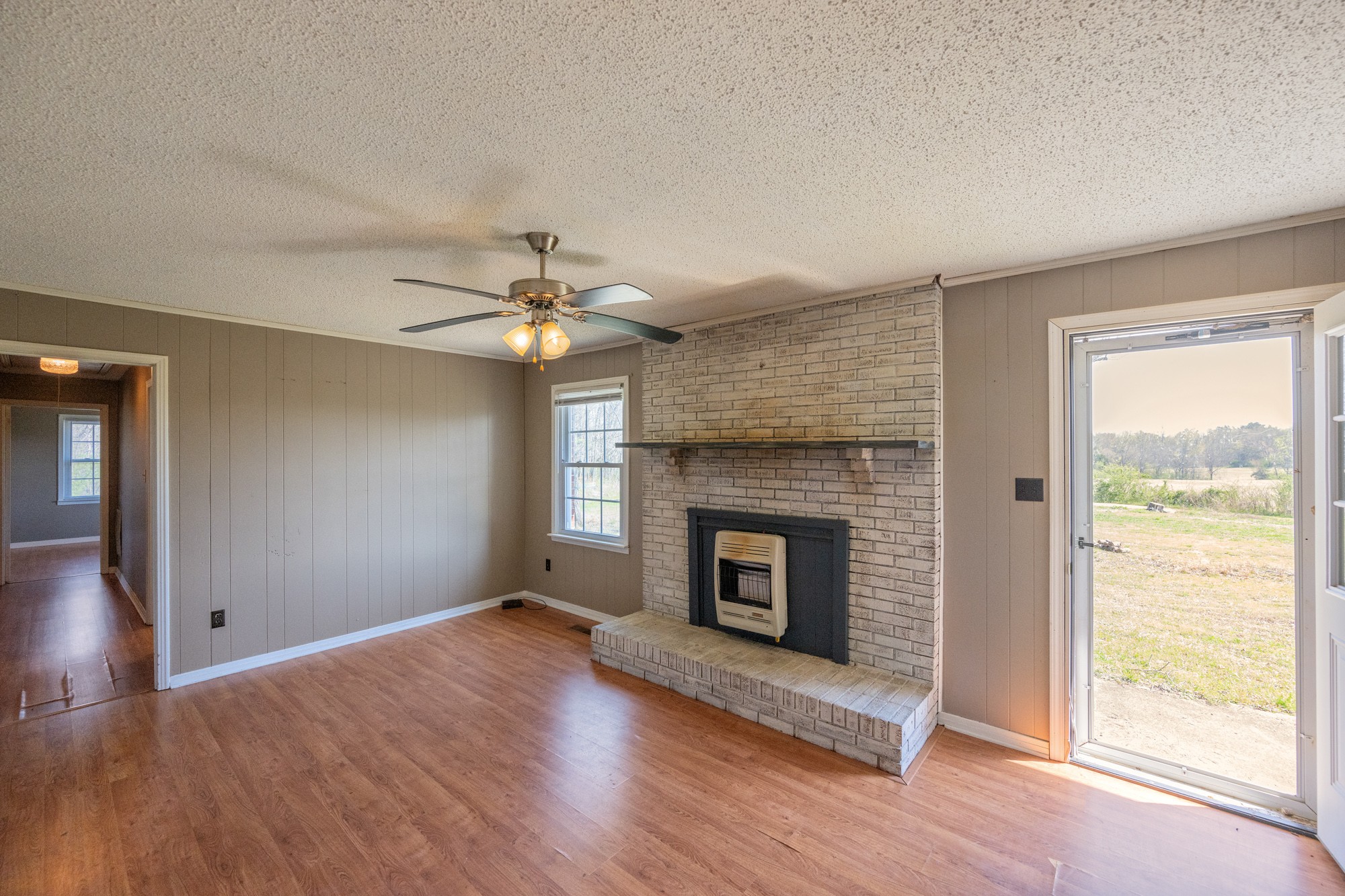 1705 Highway 100 Decaturville, TN 38329 - Photo 9 of 27 Gallery Image 9