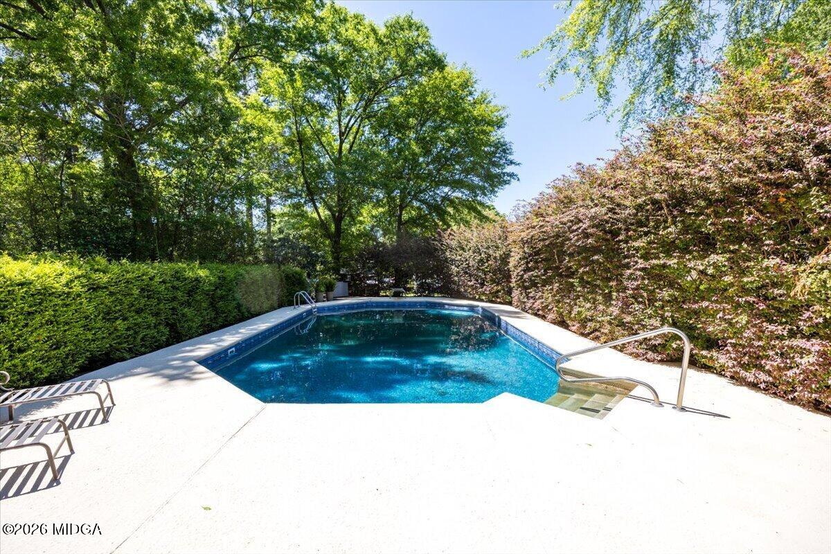 2741 Pineworth Road Macon, GA 31206 - Photo 28 of 29 43-5W7A0175