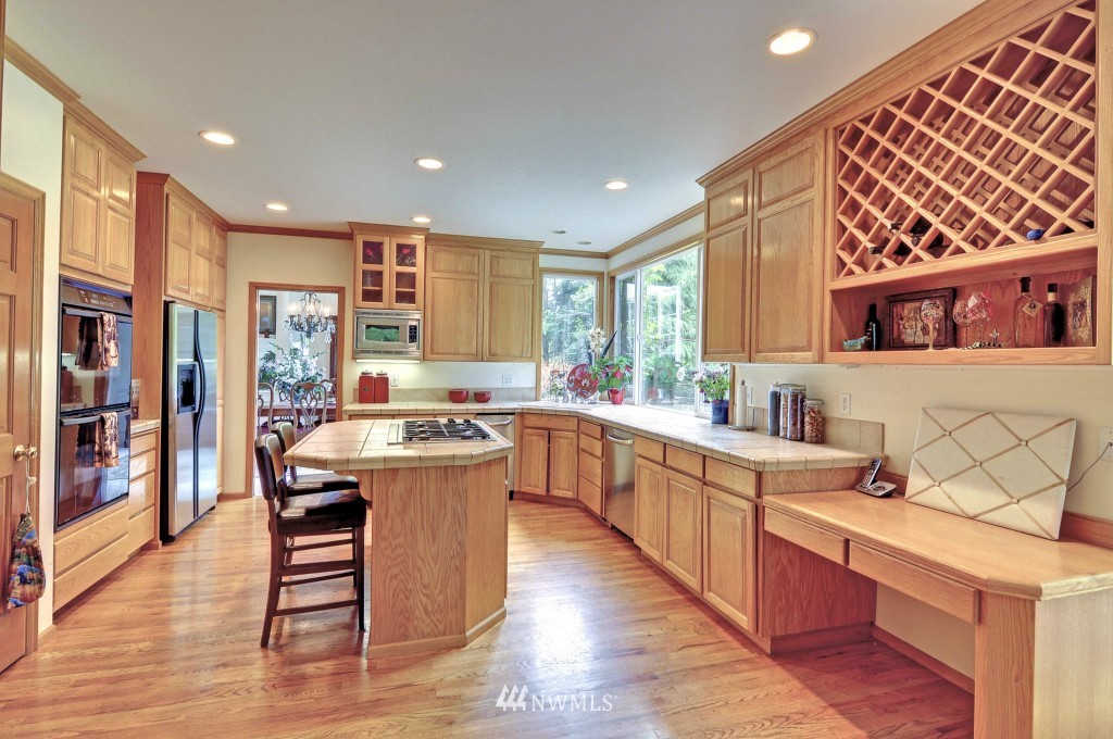 4712 177th Place Southeast Bothell, WA 98012 - Photo 6 of 15