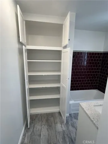 $2,000 | 3112 Washington Boulevard, Venice, CA 90291