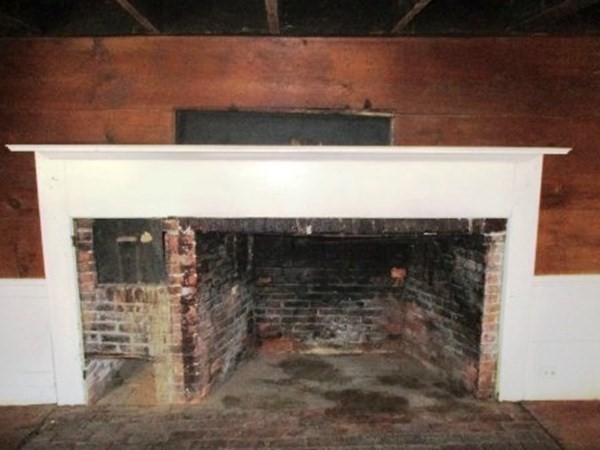 41 Worcester Road Townsend, MA 01469 - Photo 10 of 19 Gallery Image 10