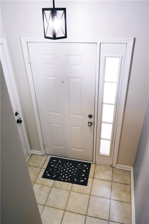 3500 Sweetwater Road, Unit 424 Duluth, GA 30096 - Photo 3 of 17 a bathroom with a sink and a mirror
