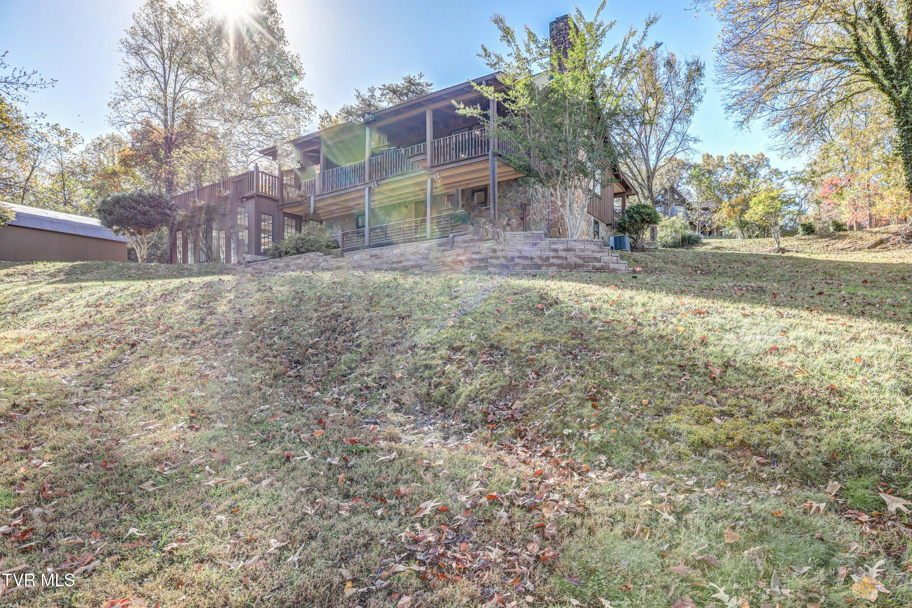 129 Log Cabin Road Johnson City, TN 37615 - Photo 17 of 63 AV4A4930_1_2_3_4