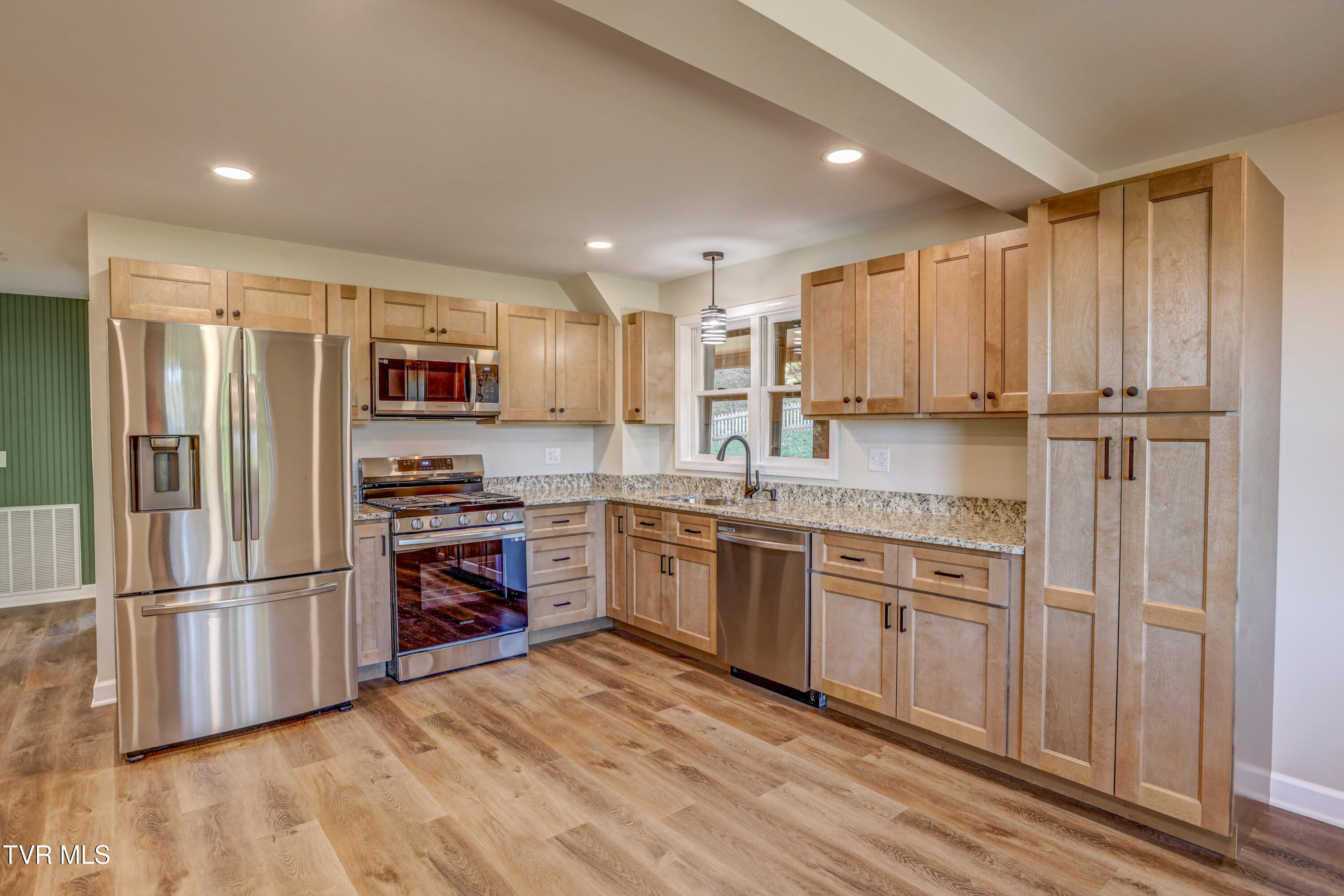 129 Log Cabin Road Johnson City, TN 37615 - Photo 21 of 63 AV4A4950_1_2_3_4