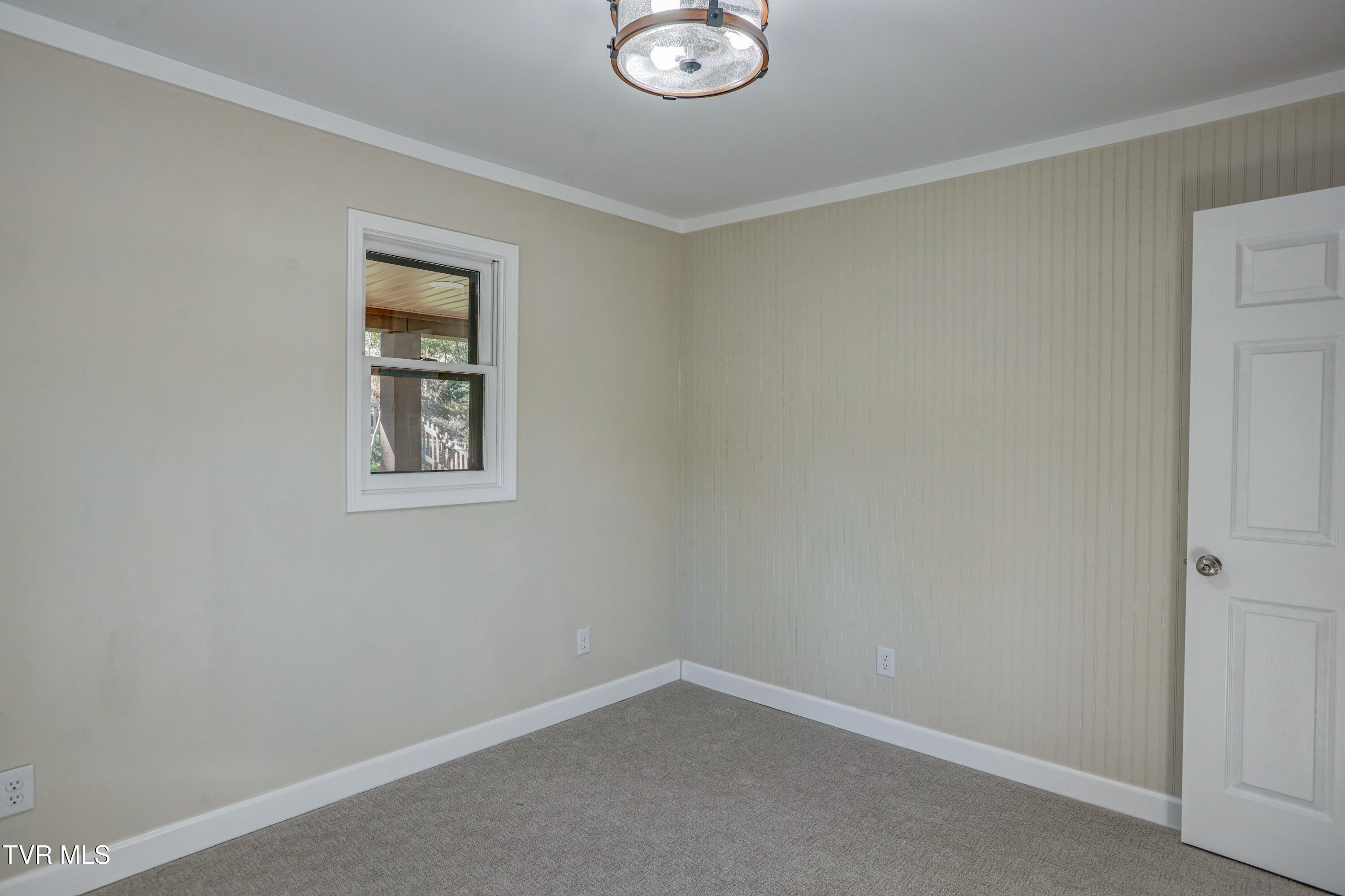 129 Log Cabin Road Johnson City, TN 37615 - Photo 33 of 63 AV4A5010_1_2_3_4