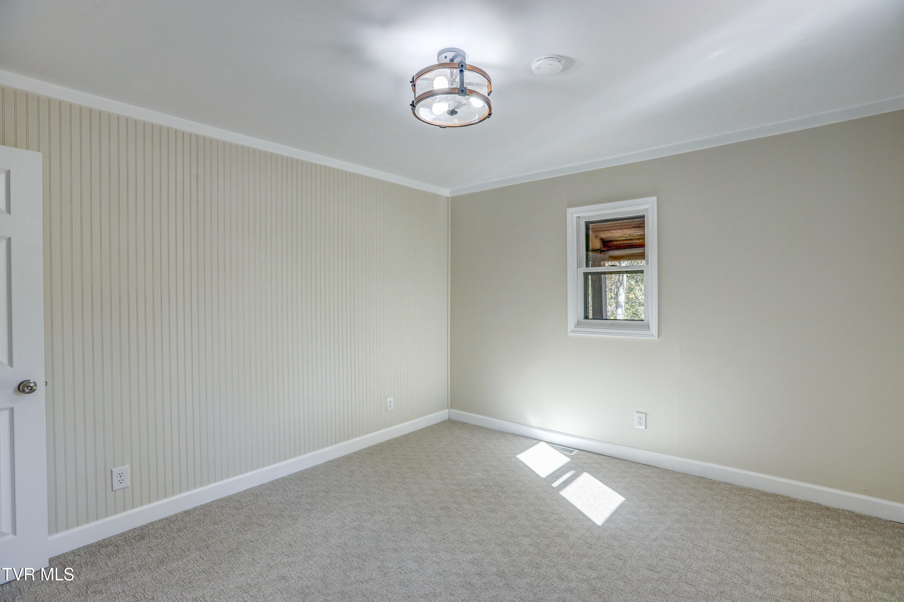 129 Log Cabin Road Johnson City, TN 37615 - Photo 35 of 63 AV4A5020_1_2_3_4