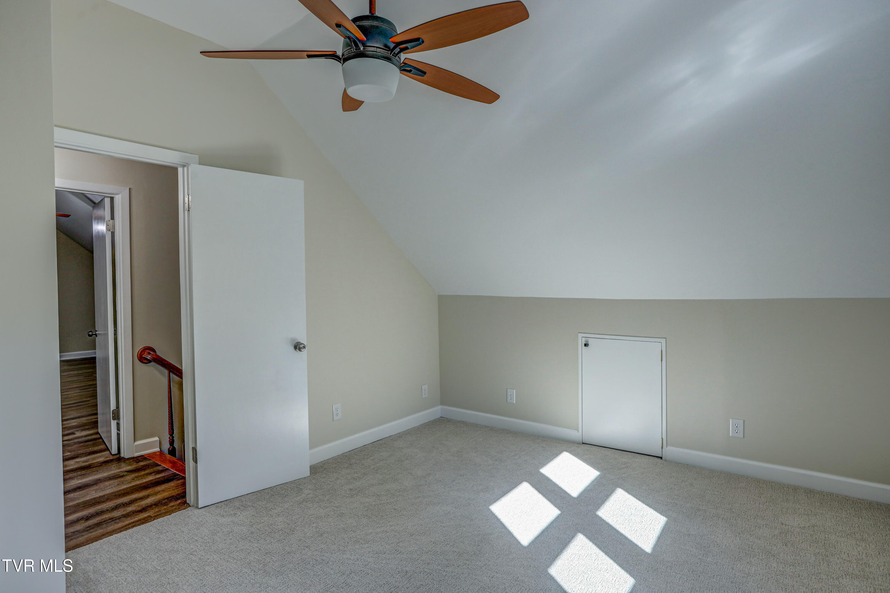 129 Log Cabin Road Johnson City, TN 37615 - Photo 46 of 63 AV4A5075_6_7_8_9