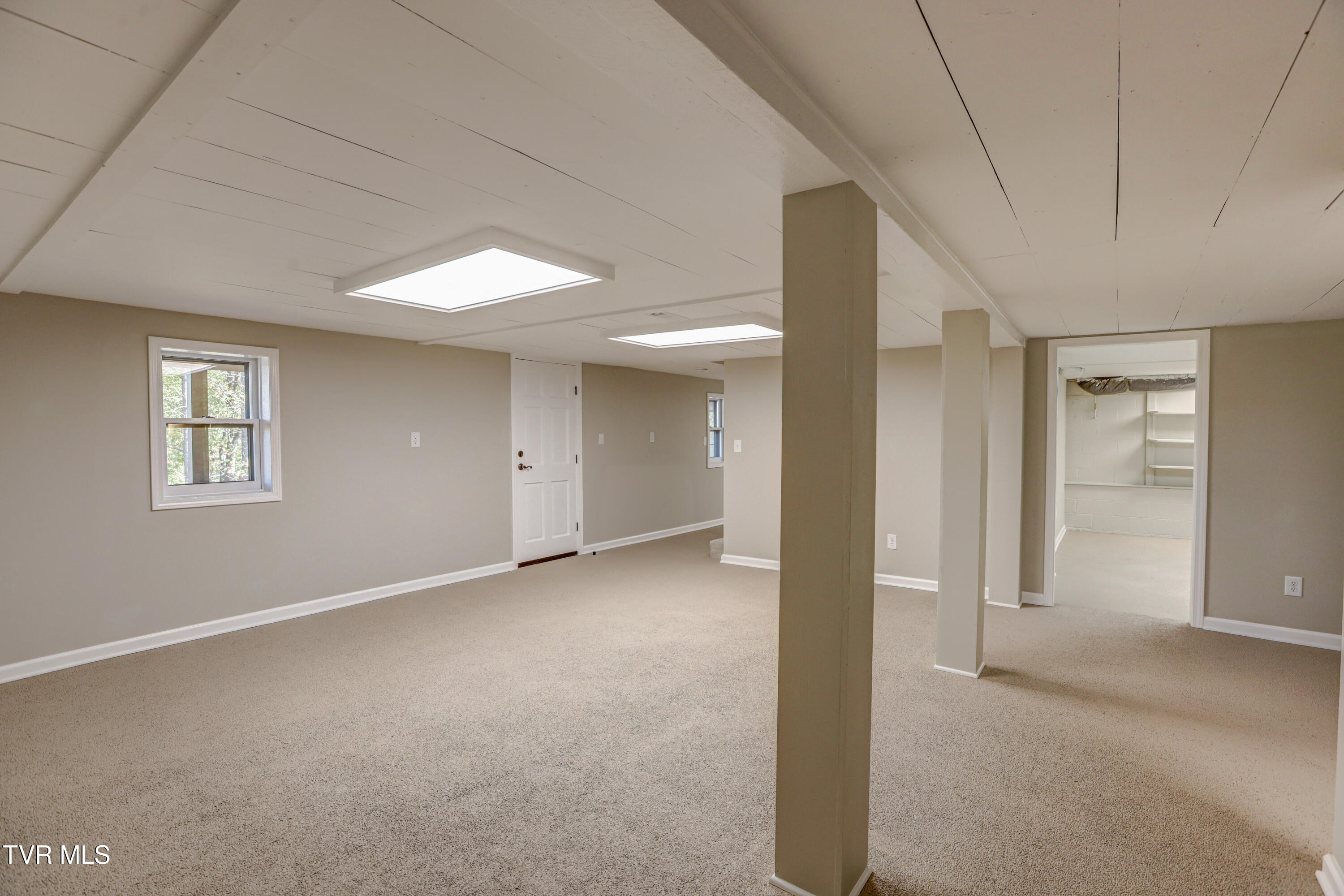 129 Log Cabin Road Johnson City, TN 37615 - Photo 50 of 63 AV4A5095_6_7_8_9