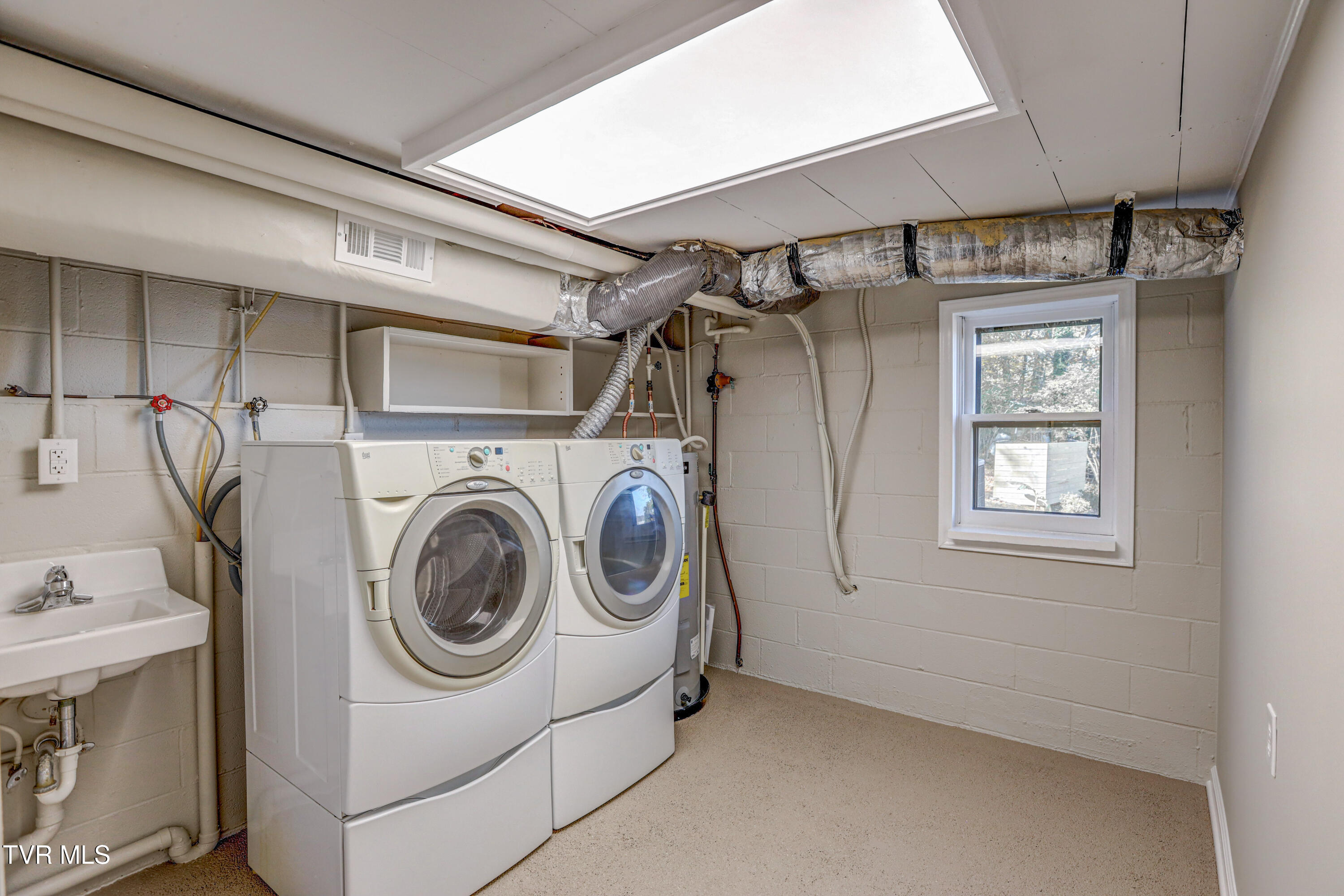 129 Log Cabin Road Johnson City, TN 37615 - Photo 53 of 63 AV4A5110_1_2_3_4