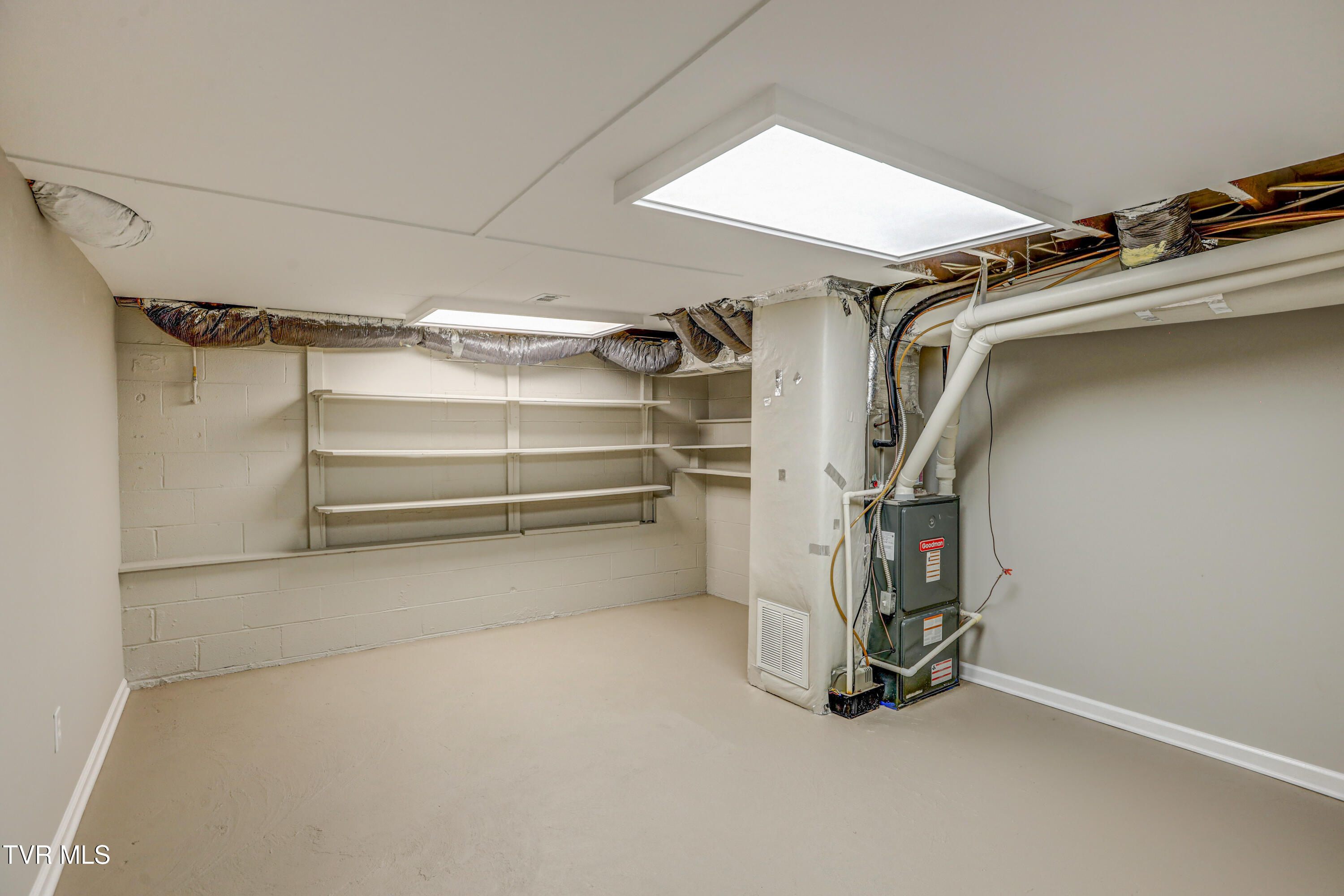 129 Log Cabin Road Johnson City, TN 37615 - Photo 56 of 63 AV4A5125_6_7_8_9