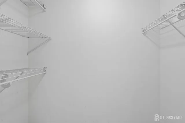 $624,900 | 60 Amber Drive, Old Bridge, NJ 08857