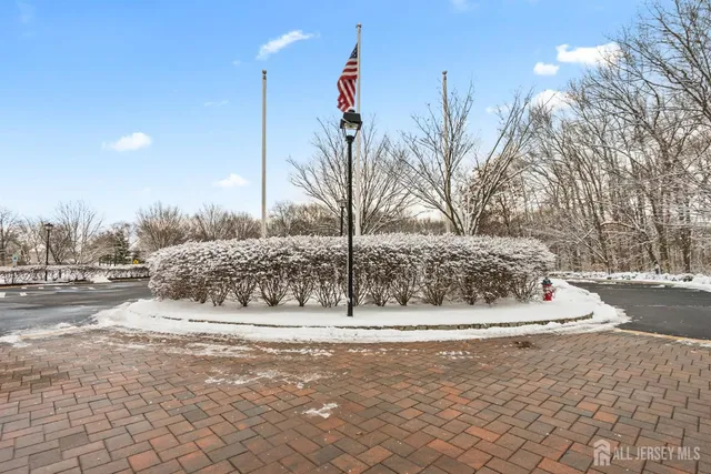 $624,900 | 60 Amber Drive, Old Bridge, NJ 08857