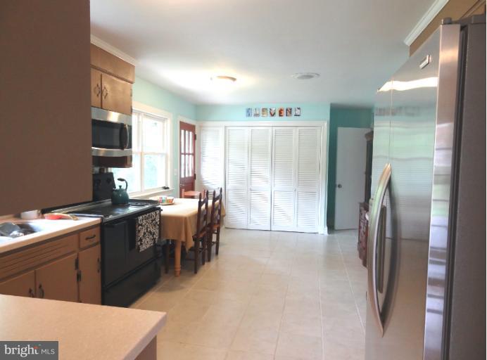146 Red Hill Road Orange, VA 22960 - Photo 5 of 18 Kitchen