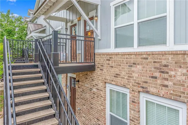 a view of entryway with staircase